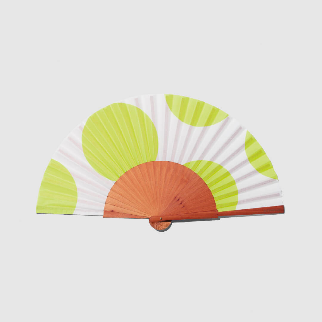 handgefertigter-faecher-aus-spanien-a-fan-of-freiburg-concept-store-wiehre