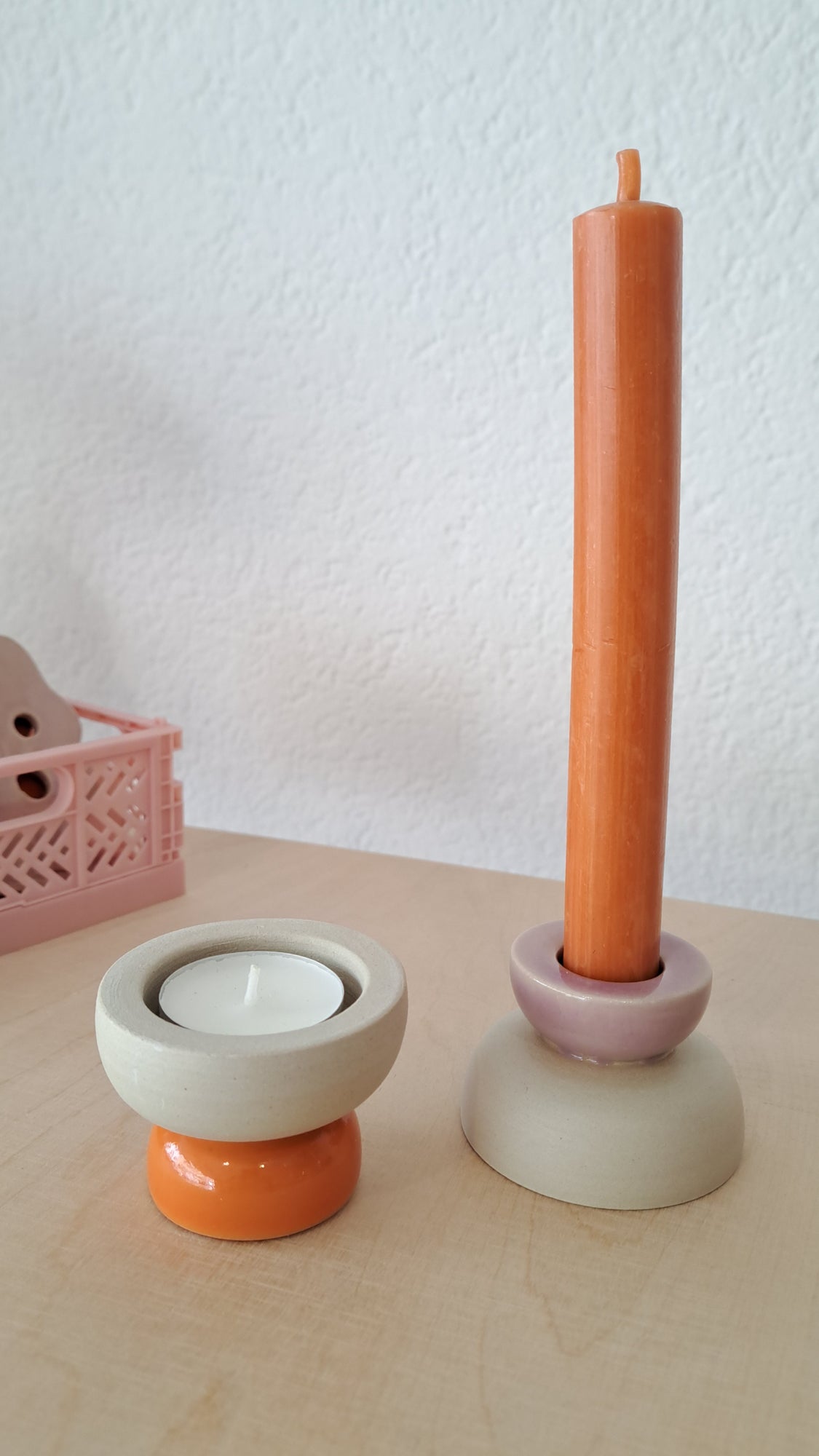 getoepferter-kerzenstaender-drehstudio-freiburg-concept-store-orange-lila