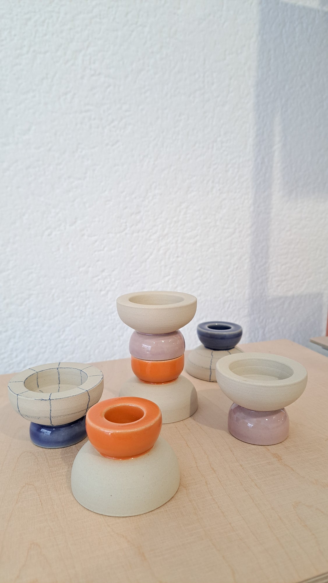 kerzenstaender-stabkerze-und-teelicht-drehstudio-freiburg-handgemacht